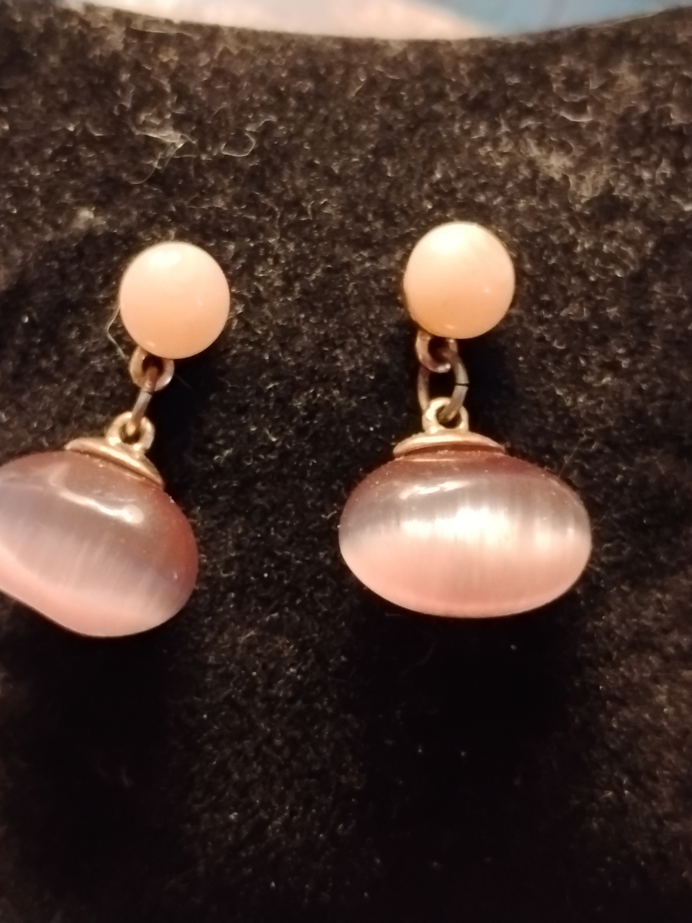 Source Unknown Pink Glass Drop Dangle Earrings - Picture 2 of 3